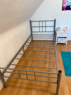 Eenpersoons bed, Huis en Inrichting, Slaapkamer | Bedden, Ophalen, Eenpersoons, Zo goed als nieuw, Modern