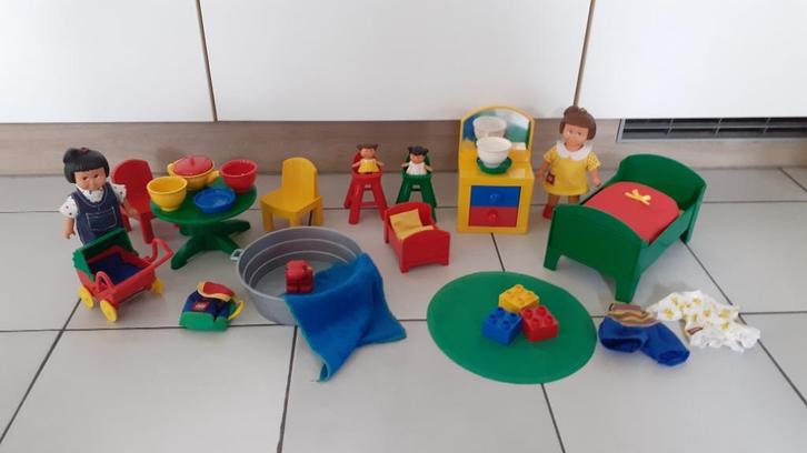 LEGO Dolls Medium Set 9126 - LEGO Dolls Bedroom 2961, Enfants & Bébés, Jouets | Duplo & Lego, Utilisé, Lego, Ensemble complet