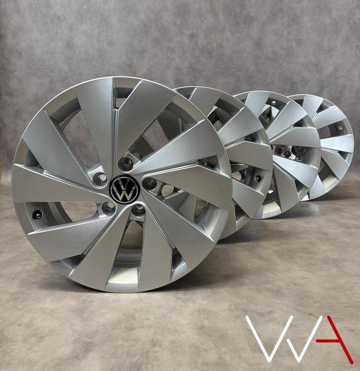 17'' Volkswagen Tiguan CT1 ''Bari'' Velgen set OEM BTW, Auto-onderdelen, Banden en Velgen, Velg(en), 17 inch, Personenwagen, Gebruikt