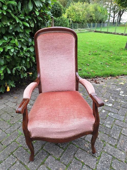 Mooie vintage stoel antiek / houten fauteuil afwerking, Antiek en Kunst, Antiek | Meubels | Stoelen en Sofa's, Ophalen of Verzenden