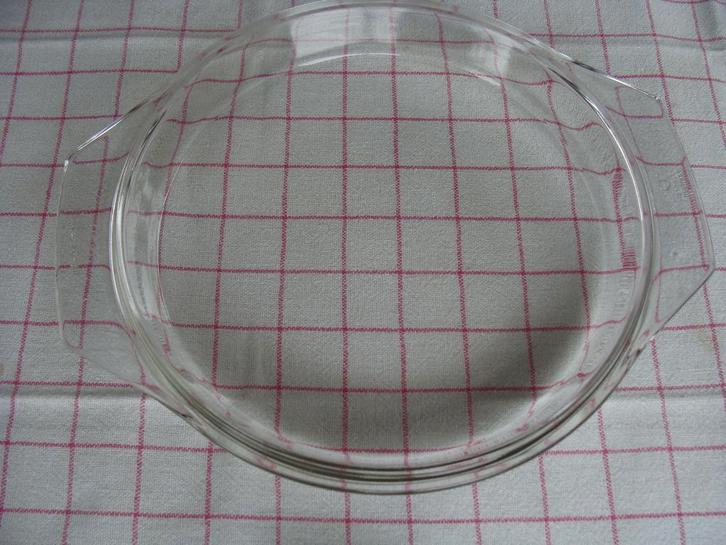 plats en pyrex et plats à escargots en métal, Huis en Inrichting, Keuken | Servies, Overige typen, Overige materialen, Ophalen of Verzenden