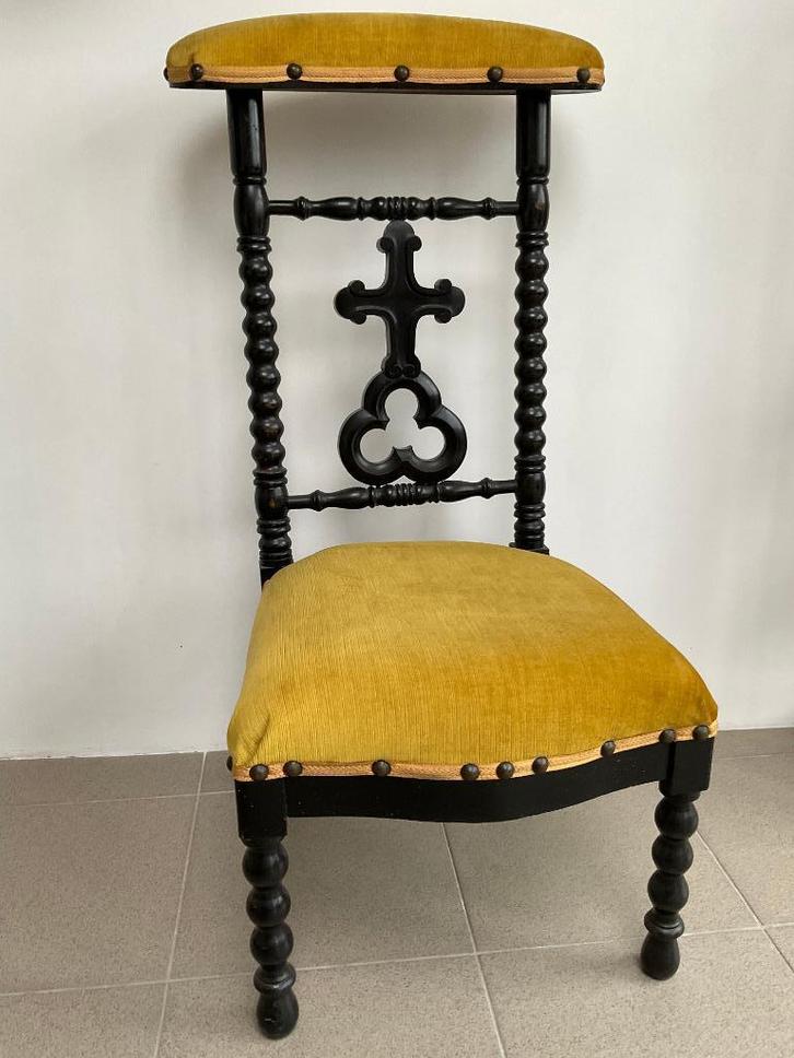 Zeer Mooi antiek stoeltje in zeer goede staat BIEDEN, Huis en Inrichting, Stoelen, Ophalen