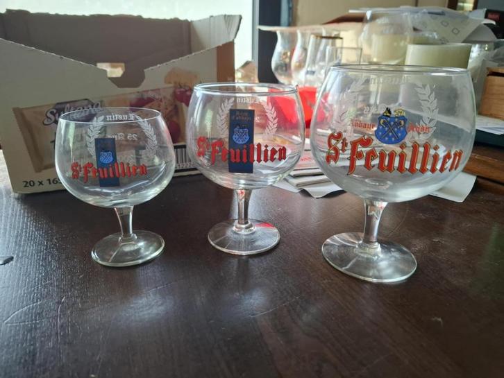 St Feuillin série de 3 verres edt Lustin 2009( expl: 23), Collections, Marques de bière, Neuf, Verre ou Verres, Autres marques