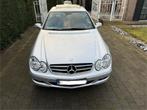 Mercedes CLK 220 CDI EGR defect Avantgarde, toit ouvrant, Autos, Argent ou Gris, Achat, 110 kW, Noir