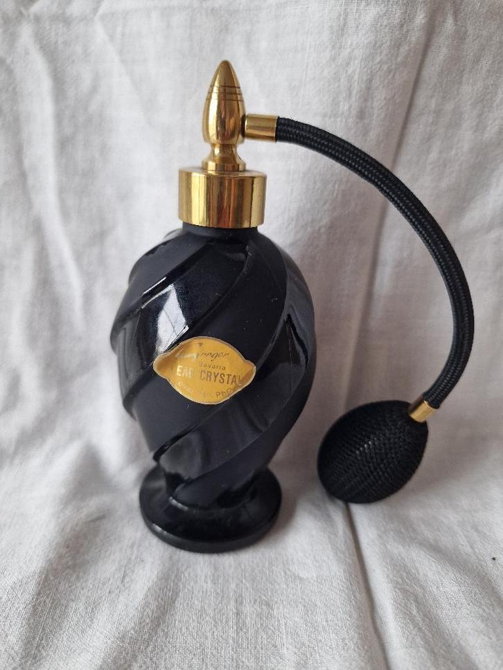 Atomiseur de parfum vintage Gregor Bavaria, Antiquités & Art, Antiquités | Céramique & Poterie, Enlèvement ou Envoi