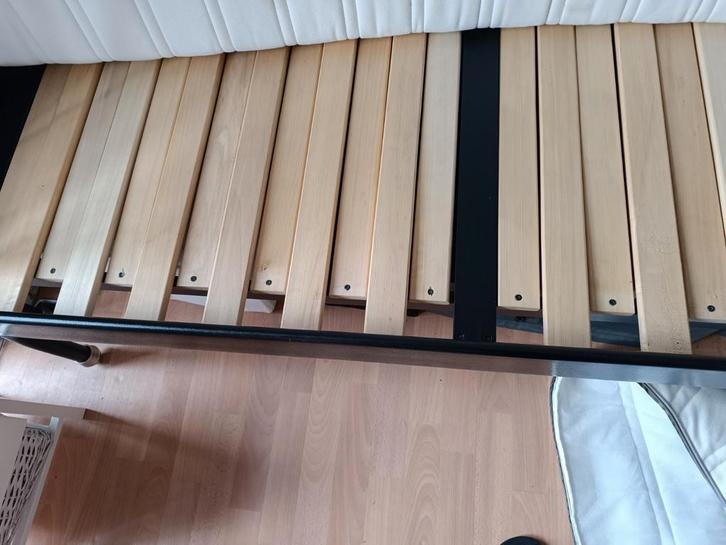 Lit en Fer forgé noir, Maison & Meubles, Chambre à coucher | Lits, Noir