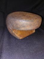 ancienne forme a chapeau  + 4 casquettes vintage etat neuf, Enlèvement ou Envoi