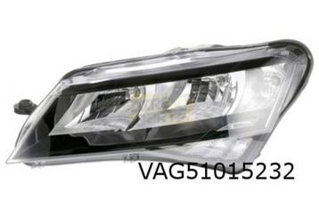 Skoda Superb (3/15-9/19) koplamp Rechts (halogeen) OES! 3V19 beschikbaar voor biedingen