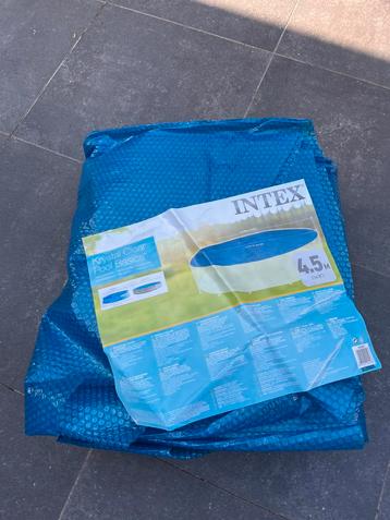 Solar pool cover INTEX 4,5m, Enlèvement, Comme neuf, Couverture de piscine