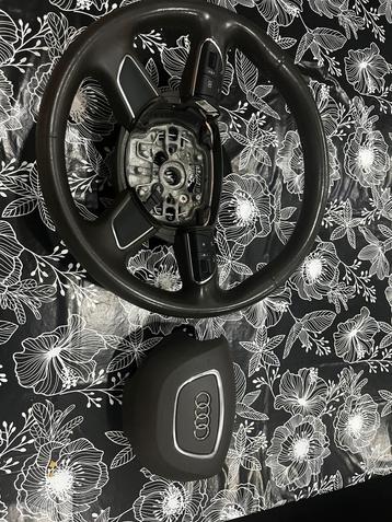 Audi stuurwiel + airbag  beschikbaar voor biedingen