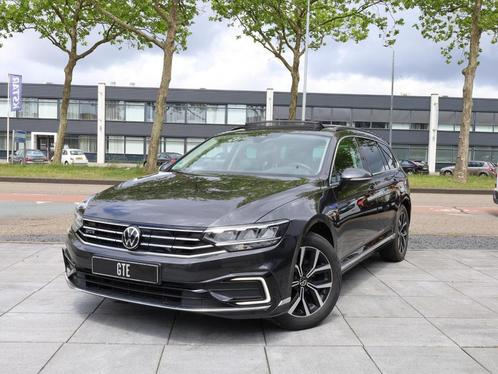 Volkswagen Passat Variant GTE Panodak | Keyless | Camera | E, Auto's, Volkswagen, Bedrijf, Passat, ABS, Adaptive Cruise Control