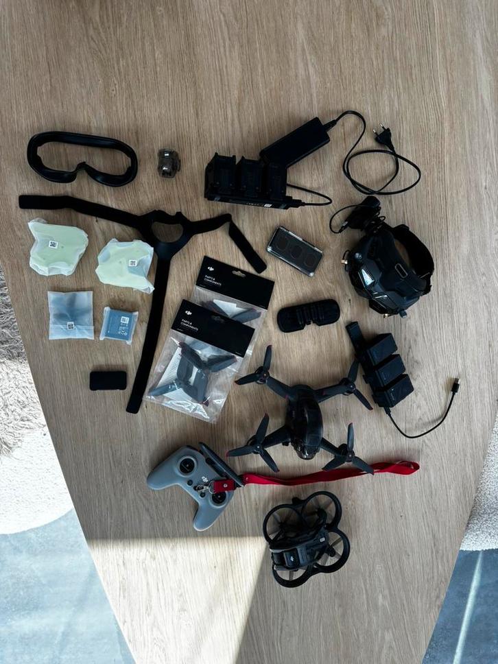 2 DJI fpv drones + goggles + controller + batterijen, Audio, Tv en Foto, Drones, Gebruikt, Ophalen