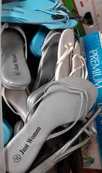 Slippers 3 euro per stuk...50 paar voor 50 euro, Ophalen, Nieuw