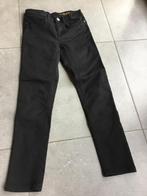 Zwarte jeans m140/3,5€