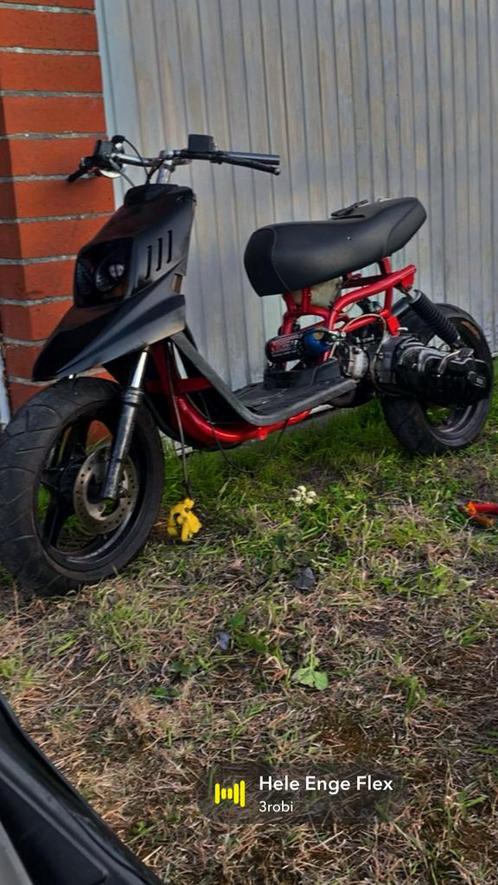 Malossi t7 SPRINT.    MOET NIET WEG, Fietsen en Brommers, Scooters | Yamaha, Zo goed als nieuw, Aerox, Benzine, Ophalen of Verzenden