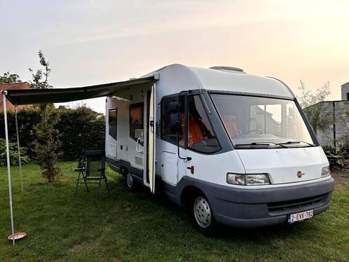 Camper Bürstner i578 Fiat Ducato 2.5 TDI met 116pk off grid, Caravanes & Camping, Camping-cars, Particulier, Intégral, jusqu'à 4