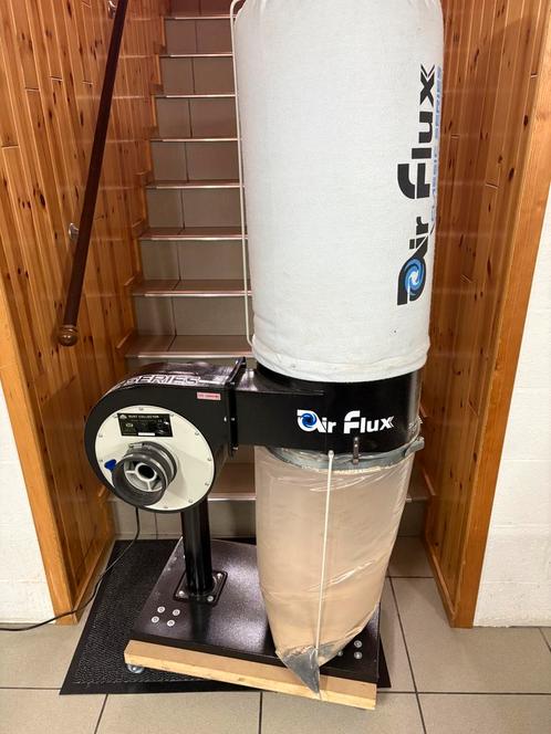Stofafzuiging Dusty air flux, Doe-het-zelf en Bouw, Ventilatie en Afzuiging, Zo goed als nieuw, Ophalen