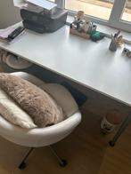 Ikea vertelbaar bureau met bureaustoel en ladeblok, Zo goed als nieuw, Ophalen, Bureau