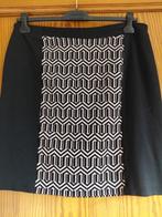 Zwarte rok met middenvoor strook motieven. Maat 44. Bel&Bo, Kleding | Dames, Rokken, Zwart, Ophalen of Verzenden, Knielengte, Gedragen