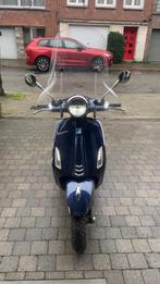 Vespa primavera 125 cc Top Staat, Fietsen en Brommers, Scooters | Vespa, Ophalen, Vespa S, Zo goed als nieuw, Benzine