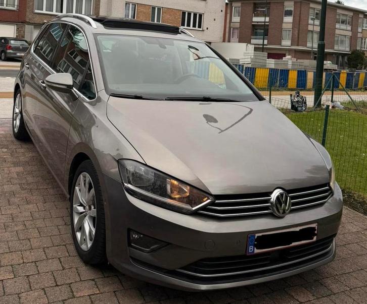 Golf Sportsvan DSG 1.4 Essence Euro 6b prête à immatriculer, Auto's, Volkswagen, Particulier, Golf, Airconditioning, Apple Carplay