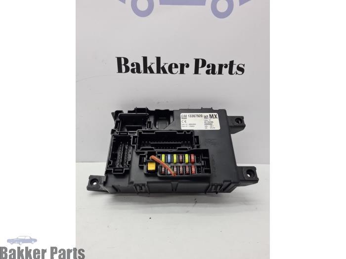 Zekeringkast van een Opel Corsa, Auto-onderdelen, Elektronica en Kabels, Opel, Gebruikt, 3 maanden garantie