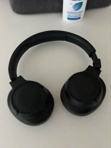 Jbl tune 760nc draadloos beschikbaar voor biedingen