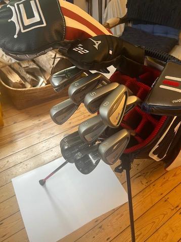 GOLFCLUBS beschikbaar voor biedingen
