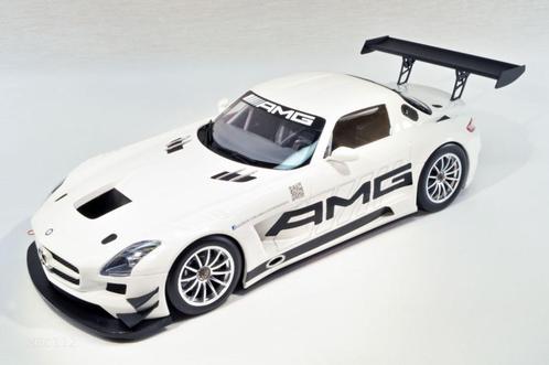 1/18 Mercedes SLS AMG GT3 - Minichamps, Hobby en Vrije tijd, Modelauto's | 1:18, Zo goed als nieuw, Auto, MiniChamps, Ophalen of Verzenden
