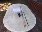 spinhengel van RON THOMPSON met molen op + doos spinners, Watersport en Boten, Ophalen, Zo goed als nieuw, Werphengel