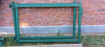 Dubbele poort en enkele poort beschikbaar voor biedingen