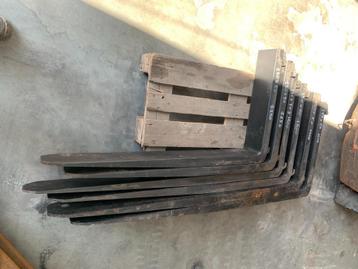 Nieuwe Cascade FEM 3 vorken voor heftruck shovel beschikbaar voor biedingen