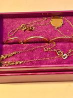 Juwelen zet alles gouden 3ringen en 2armbanden, Handtassen en Accessoires, Ringen, Goud, Goud, 17 tot 18, Ophalen of Verzenden