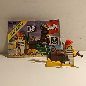 LEGO 6235 Buried Treasure beschikbaar voor biedingen