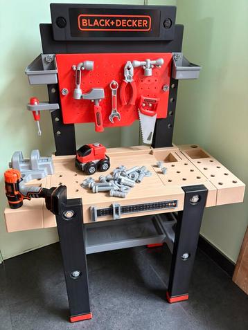 Smoby werkbank black and decker beschikbaar voor biedingen