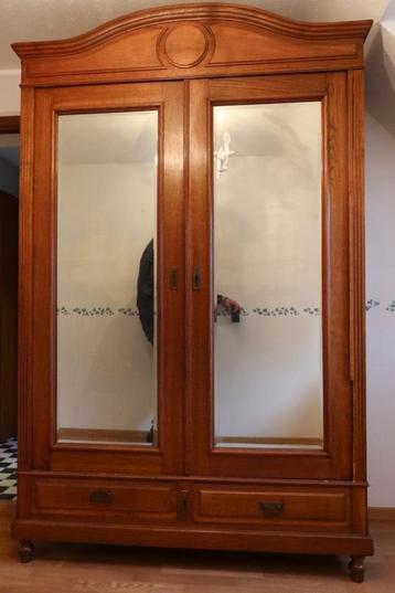 Penderie en bois avec miroirs 225x140x52cm