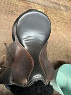 selle dressage, Utilisé, Dressage