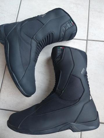  Motorlaarzen Merk Gore-tex, in perfecte staat maat 42 beschikbaar voor biedingen