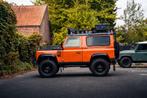 Land Rover Defender 90 ADVENTURE EDITION 1/600. EX BTW, Auto's, Land Rover, Euro 5, Zwart, Vierwielaandrijving, Lederen bekleding