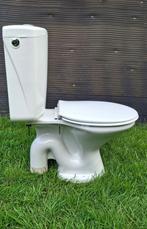 WC compleet met Geberit spoeling, verticale afvoer, Ophalen, Zo goed als nieuw