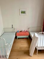 2 Lits évolutifs MINNEN Blancs + sommiers lattes + matelas, Enlèvement, Comme neuf, Matelas
