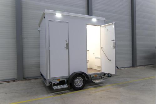 VIP Toiletwagen 1+1+1 | 2 Toiletten + Urinoir | Vermalers, Articles professionnels, Machines & Construction | Abris de chantier & Conteneurs