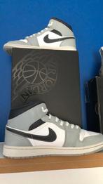 Jordan 1 Smoke Grey avec boîte, Sneakers, Gedragen, Jordan, Wit