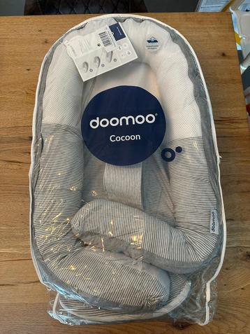 Doomoo Cocoon nestje (Classic Grey) beschikbaar voor biedingen