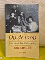 M. Eksteins - Op de loop, Ophalen, Zo goed als nieuw, M. Eksteins