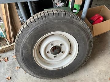 Banden en velgen voor Land Rover Defender 4 stuks beschikbaar voor biedingen