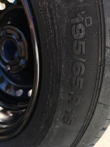 NIEUW Wiel en Band Continental 195 / 65 R 15   beschikbaar voor biedingen