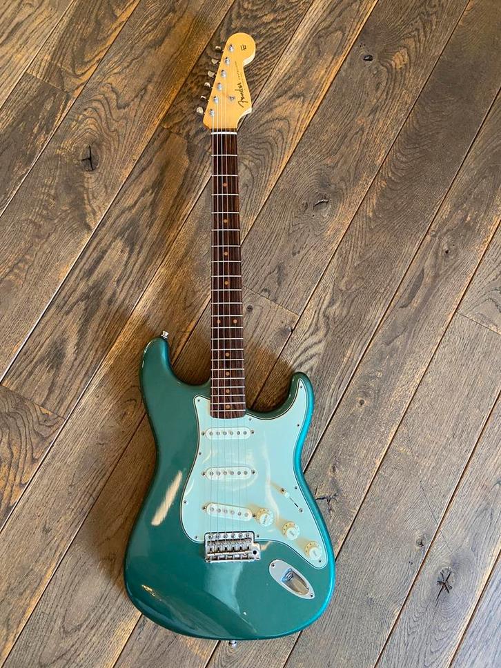 Fender American Vintage ‘59 stratocaster Sherwood Green, Musique & Instruments, Instruments à corde | Guitares | Électriques, Comme neuf