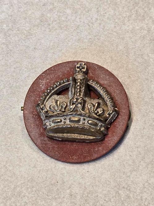 British army WWII Kings Crown Uniform badge, Verzamelen, Militaria | Tweede Wereldoorlog, Ophalen