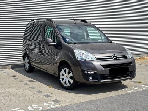 Citroen berlingo multispace 1.2 benzine 105 .000 km 2018, Auto's, Citroën, Bedrijf, Berlingo, Benzine, Euro 6, Stadsauto, Handgeschakeld